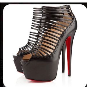 Christian Louboutin heels 36.5